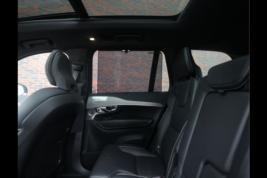 Volvo XC90 T8 Recharge AWD Ultimate Dark | Pano - Trekhaak - Luchtvering