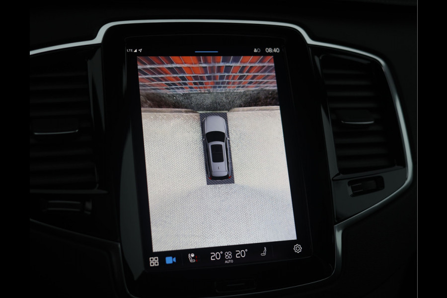 Volvo XC90 T8 Recharge AWD Ultimate Dark | Pano - Trekhaak - Luchtvering