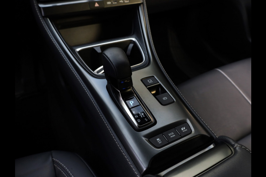 Lexus LBX Relax 2WD | Leder | Memory Seat | Trekhaak