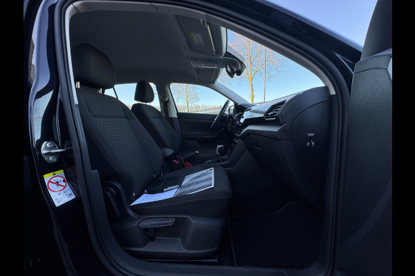 Volkswagen T-Cross 1.0 TSI Life CAMERA / PDC VOOR & ACHTER / CARPLAY / STOELVERWARMING / CLIMATE CONTROL / ELEKTR. INKLAPB SPIEGEL