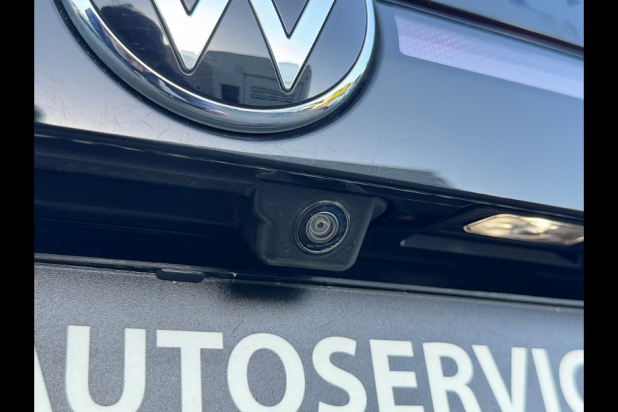Volkswagen T-Cross 1.0 TSI Life CAMERA / PDC VOOR & ACHTER / CARPLAY / STOELVERWARMING / CLIMATE CONTROL / ELEKTR. INKLAPB SPIEGEL