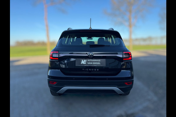 Volkswagen T-Cross 1.0 TSI Life CAMERA / PDC VOOR & ACHTER / CARPLAY / STOELVERWARMING / CLIMATE CONTROL / ELEKTR. INKLAPB SPIEGEL