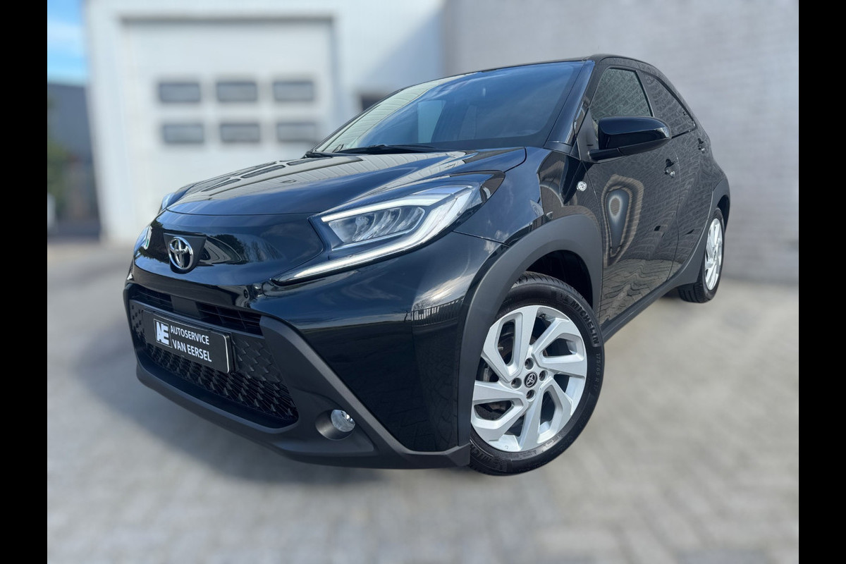 Toyota Aygo X 1.0 VVT-i MT Pulse Active CAMERA / ACC / LMV 17 INCH / LEDKOPLAMPEN / HOGE INSTAP / ZEER NETJES