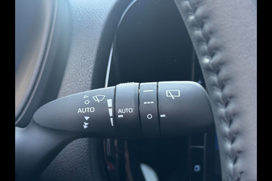 Toyota Aygo X 1.0 VVT-i MT Pulse Active CAMERA / ACC / LMV 17 INCH / LEDKOPLAMPEN / HOGE INSTAP / ZEER NETJES