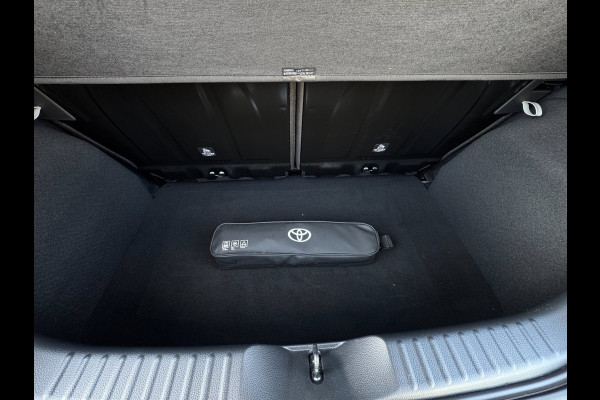 Toyota Aygo X 1.0 VVT-i MT Pulse Active CAMERA / ACC / LMV 17 INCH / LEDKOPLAMPEN / HOGE INSTAP / ZEER NETJES