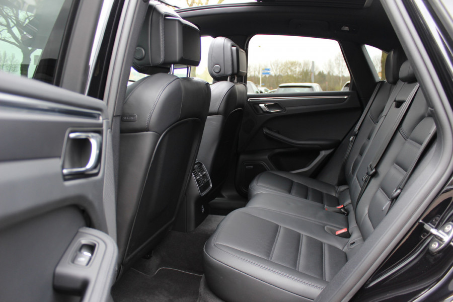 Porsche Macan 2.0 / Panoramadak / Camera / Luxe Leder / 21'' / Luchtvering / Keyless / Bose / Matrix LED / Stoelventilatie+Verwarming / Stuurverwarming / Dodehoek / DAB / ACC