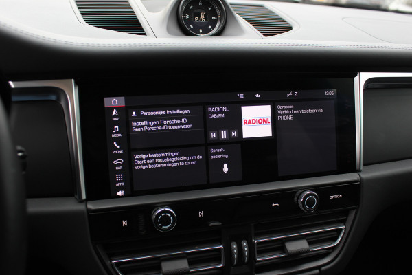 Porsche Macan 2.0 / Panoramadak / Camera / Luxe Leder / 21'' / Luchtvering / Keyless / Bose / Matrix LED / Stoelventilatie+Verwarming / Stuurverwarming / Dodehoek / DAB / ACC