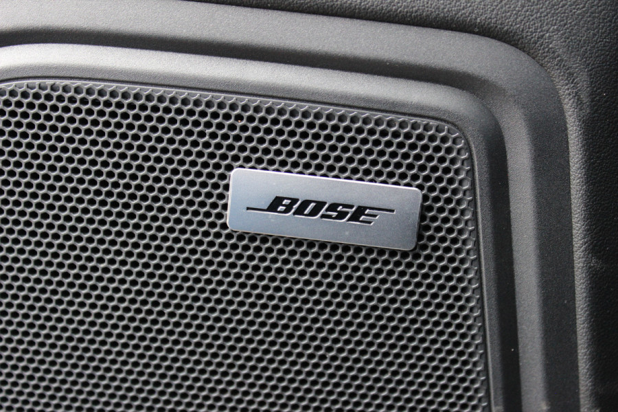 Porsche Macan 2.0 / Panoramadak / Camera / Luxe Leder / 21'' / Luchtvering / Keyless / Bose / Matrix LED / Stoelventilatie+Verwarming / Stuurverwarming / Dodehoek / DAB / ACC