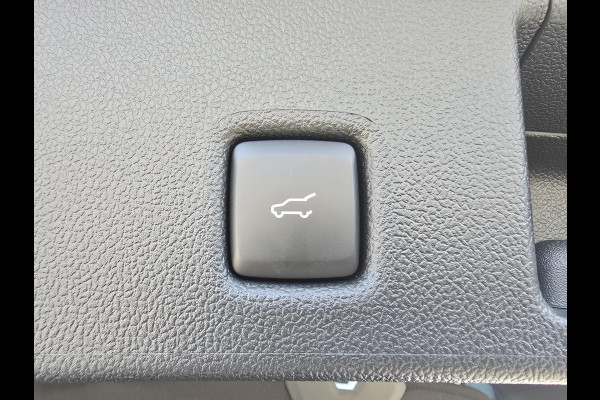 Ford Kuga 2.5 PHEV Active X 243pk | Driver Assistance Pack | Winterpack | Technology Pack | Panoramadak | All Weather Banden