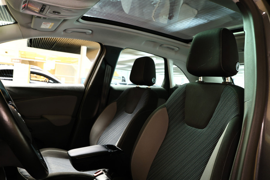 Opel Crossland X 1.2 Turbo Ultimate 43000km AUT PANO CARPLAY CAMERA STOELVW NAV '19