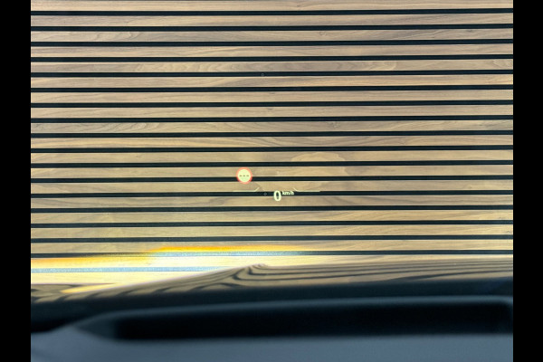 BMW 1-serie M135i xDrive M-Performance | BomVOL! | M-Technic | Pano | HuD | Parkeer-pakket | Ambient | Shadow-Line | DealerOH