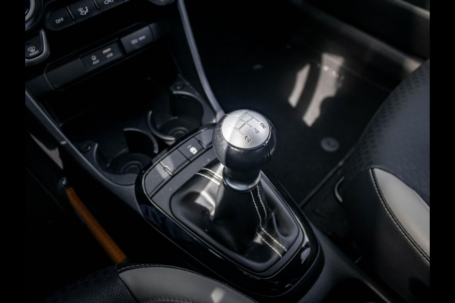 Kia Picanto 1.0 CVVT Design Edition | Climate | Navi | Leder