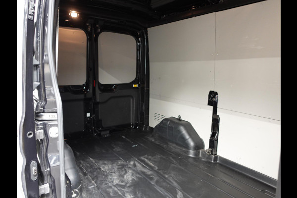 Ford Transit 310 2.0 TDCI L2H2 Trend Automaat Airco Bluetooth Camera Cruise Control