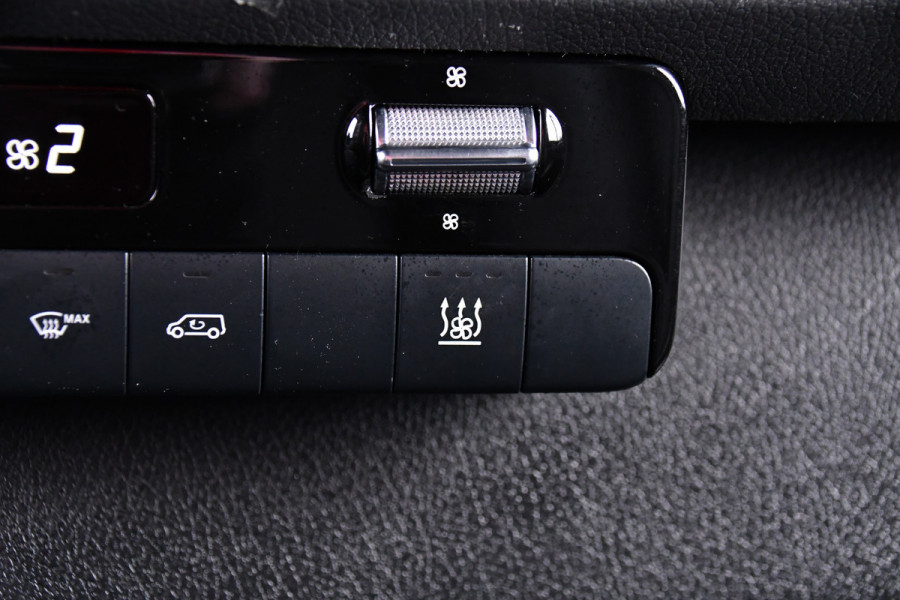 Mercedes-Benz Sprinter 317 1.9 CDI L2H2 RWD PB Edition Camera, Cruise, Carplay, LED, Leder, Stoelverwaming, 170pk, Trekhaak, Automaat, Mbux, Uniek!