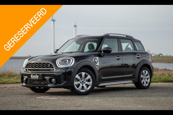 MINI Countryman 1.5 Cooper S E ALL4 Essential CAMERA / NAVI / CARPLAY / AIRCO / ZWART / STOELVERWARMING