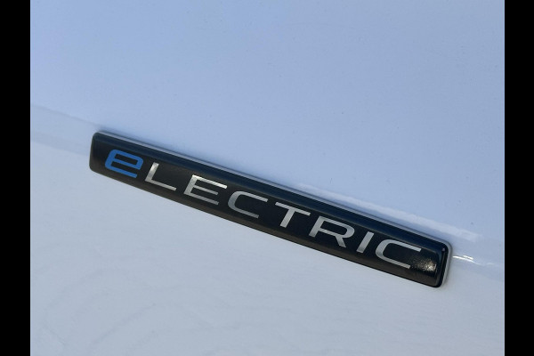 Mercedes-Benz eCitan L2 Pro 51 kWh 3 zits|trekhaak|Camera
