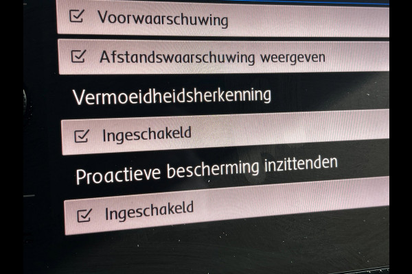 Volkswagen Touran 1.5 TSI Highline 7p Carplay_Trekhaak_ACC_Camera