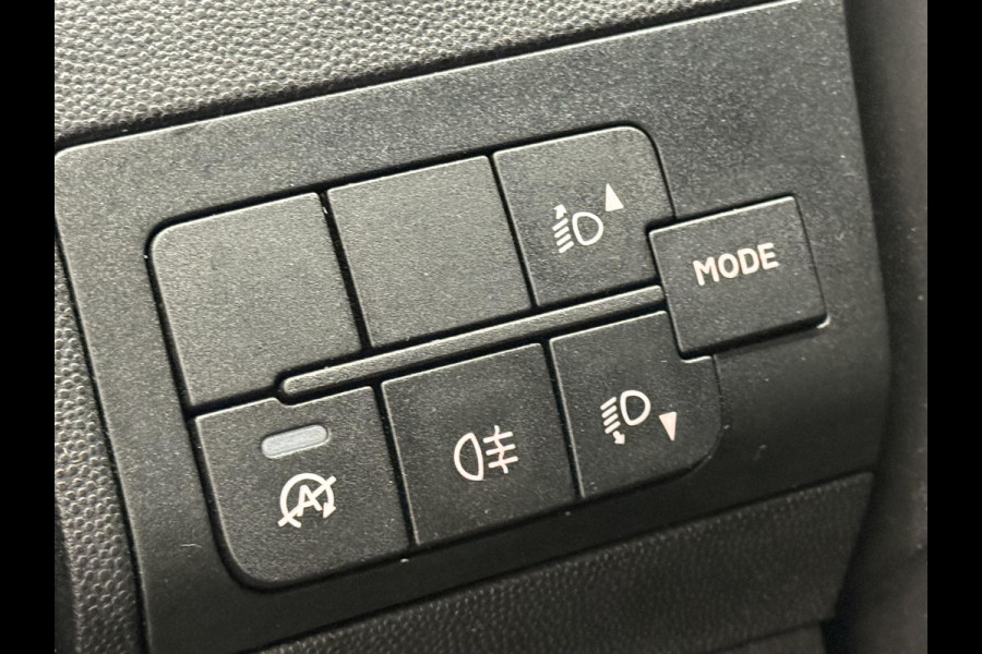 Opel Movano 2.2D 140 L2H2 Edition Airco Navi PDC Trekhaak Cruise control
