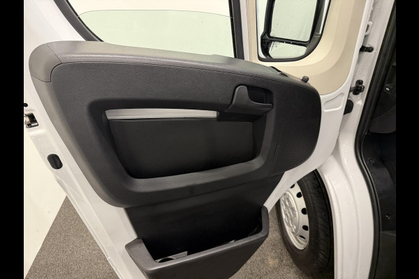 Opel Movano 2.2D 140 L2H2 Edition Airco Navi PDC Trekhaak Cruise control