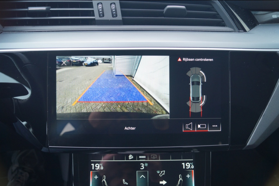 Audi e-tron Sportback 55 Quattro 95kWh Business Edition Plus -PANO-LEER-