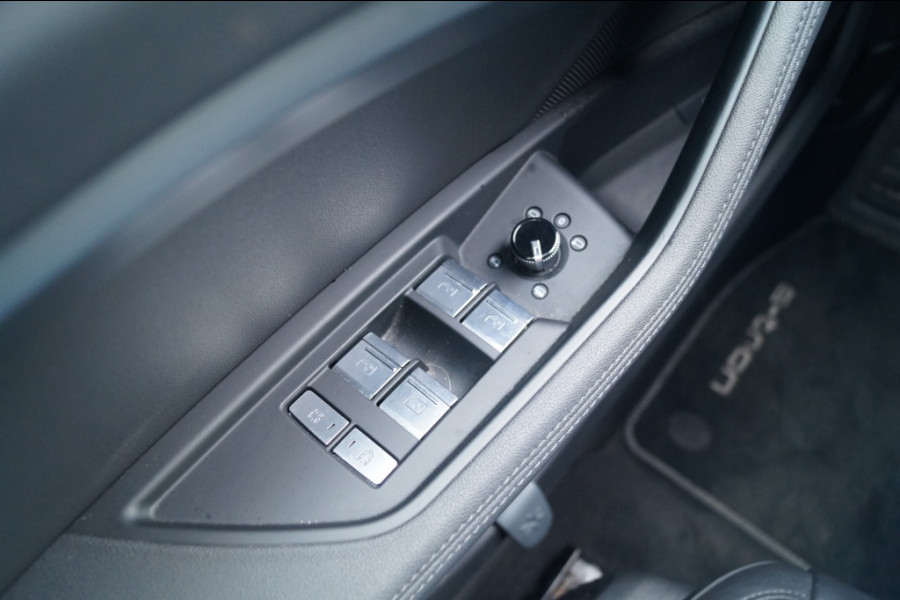 Audi e-tron Sportback 55 Quattro 95kWh Business Edition Plus -PANO-LEER-