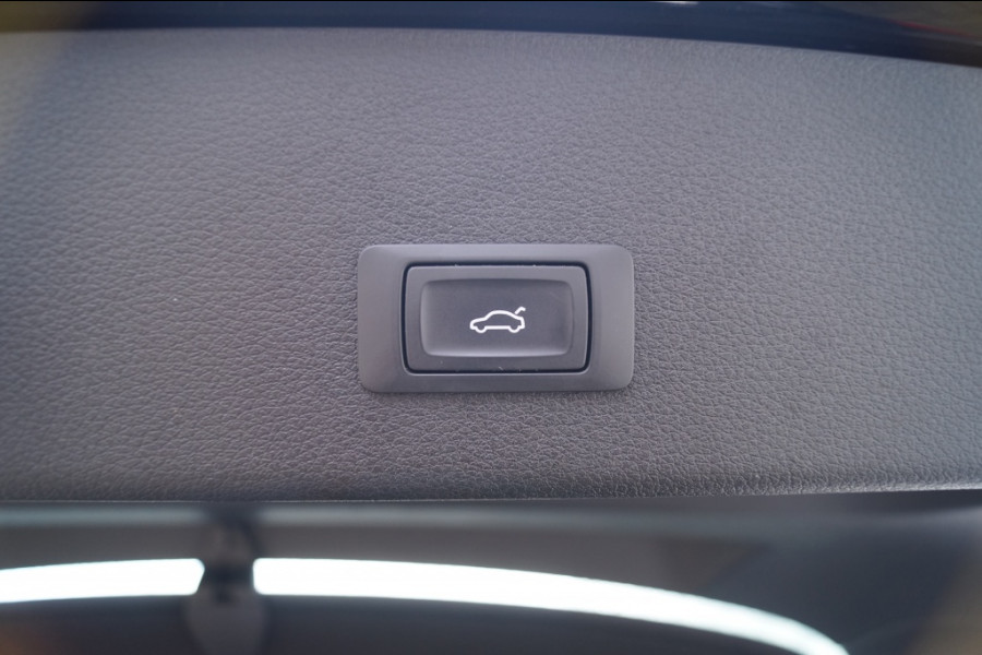 Audi e-tron Sportback 55 Quattro 95kWh Business Edition Plus -PANO-LEER-