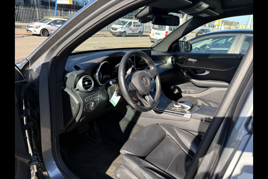 Mercedes-Benz GLC 350e 4Matic Business AMG Panodak trekhaak