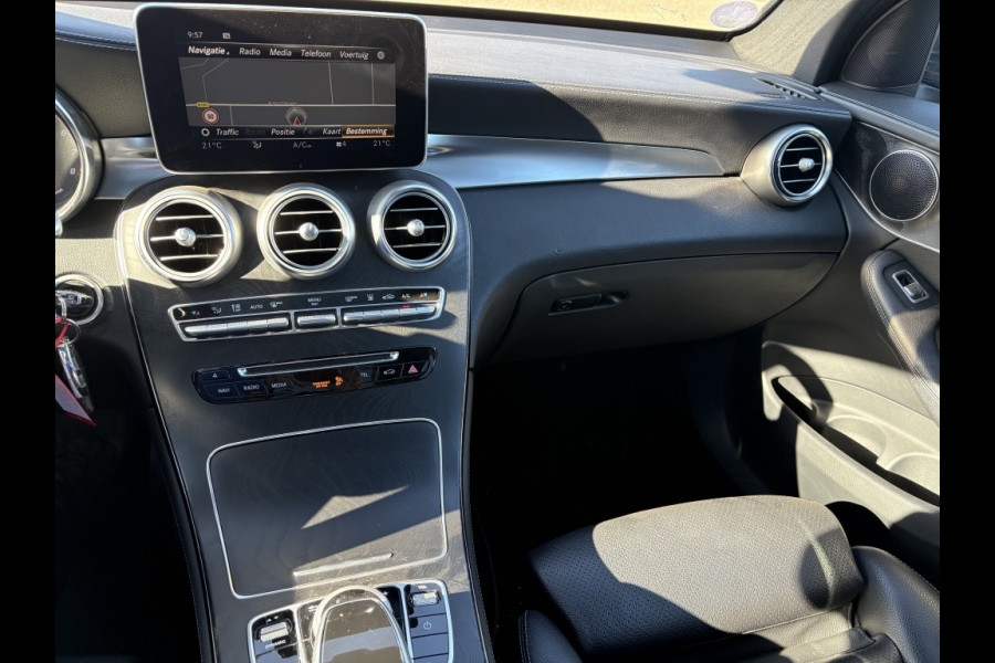 Mercedes-Benz GLC 350e 4Matic Business AMG Panodak trekhaak