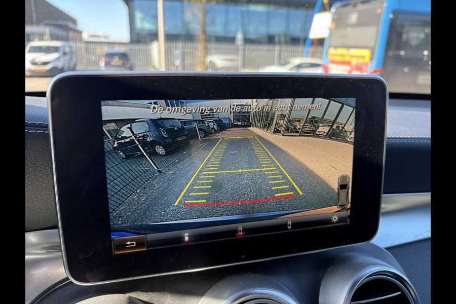 Mercedes-Benz GLC 350e 4Matic Business AMG Panodak trekhaak