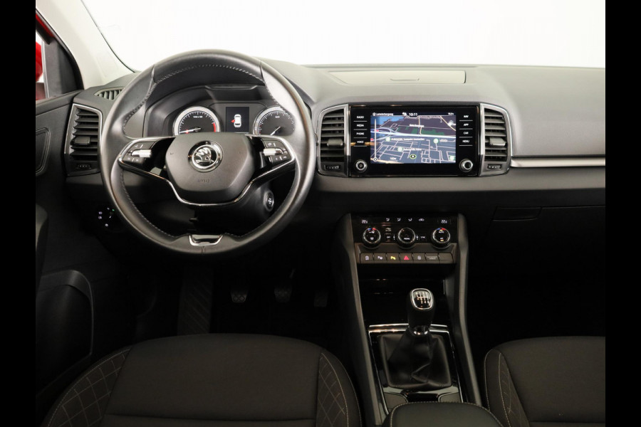 Škoda Karoq 1.0 TSI Business Edition 110pk | Navigatie | Parkeersensoren voor en achter | Apple Carplay/ Android auto | Lichtmetalen velgen | Cruise controle