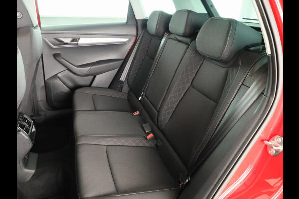 Škoda Karoq 1.0 TSI Business Edition 110pk | Navigatie | Parkeersensoren voor en achter | Apple Carplay/ Android auto | Lichtmetalen velgen | Cruise controle