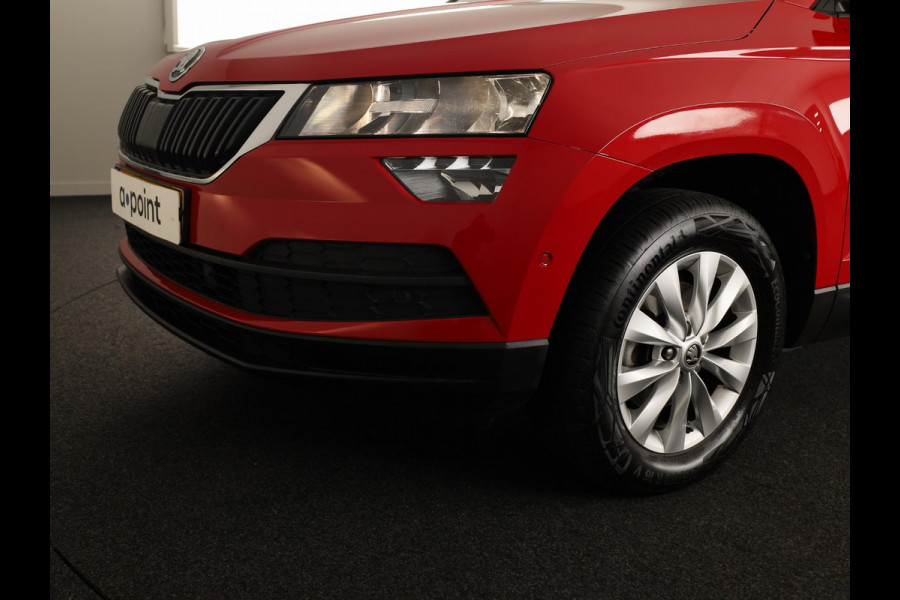 Škoda Karoq 1.0 TSI Business Edition 110pk | Navigatie | Parkeersensoren voor en achter | Apple Carplay/ Android auto | Lichtmetalen velgen | Cruise controle