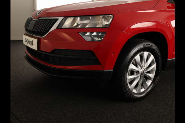 Škoda Karoq 1.0 TSI Business Edition 110pk | Navigatie | Parkeersensoren voor en achter | Apple Carplay/ Android auto | Lichtmetalen velgen | Cruise controle