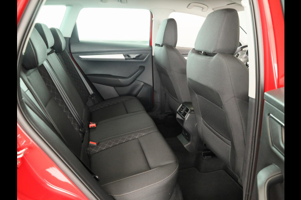 Škoda Karoq 1.0 TSI Business Edition 110pk | Navigatie | Parkeersensoren voor en achter | Apple Carplay/ Android auto | Lichtmetalen velgen | Cruise controle