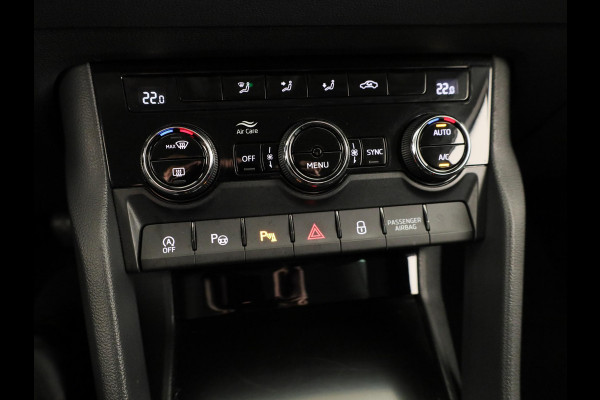 Škoda Karoq 1.0 TSI Business Edition 110pk | Navigatie | Parkeersensoren voor en achter | Apple Carplay/ Android auto | Lichtmetalen velgen | Cruise controle