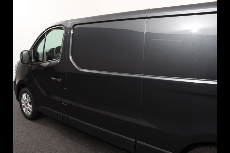 Renault Trafic 2.0 Blue dCi 150 EDC T30 L2H1 Advance Navigatie Airco Lichtmetalen velgen Betimmering Trekhaak Camera Parkeer sensoren Dab