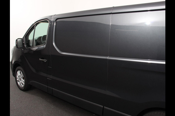 Renault Trafic 2.0 Blue dCi 150 EDC T30 L2H1 Advance Navigatie Airco Lichtmetalen velgen Betimmering Trekhaak Camera Parkeer sensoren Dab