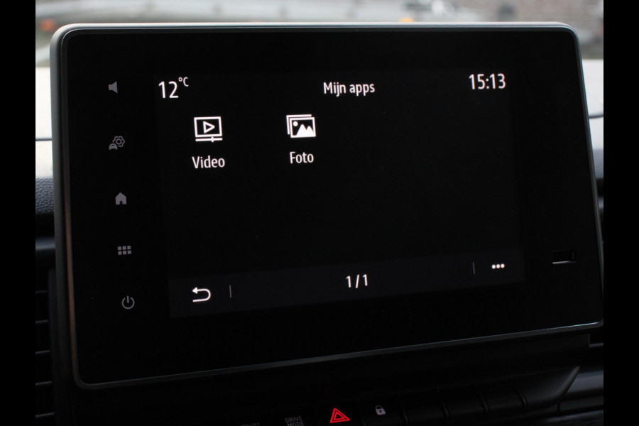 Renault Trafic 2.0 Blue dCi 150 EDC T30 L2H1 Advance Navigatie Airco Lichtmetalen velgen Betimmering Trekhaak Camera Parkeer sensoren Dab