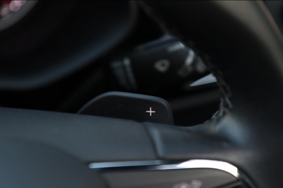 Seat Ateca 1.5 TSI Xcellence / PANODAK / BEATS / KEYLESS / ACC / CAMERA