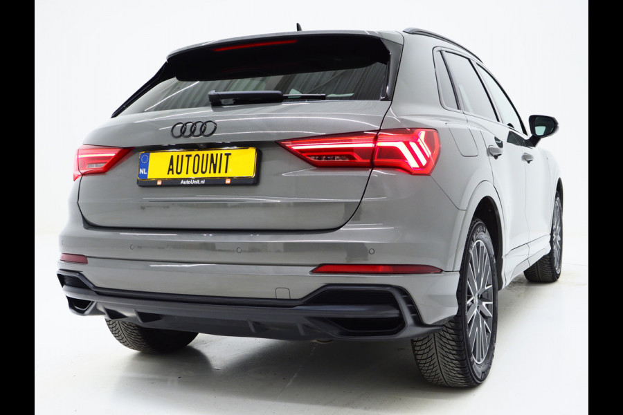 Audi Q3 45 TFSI e S-Line Edition Black | Panoramadak | Two Tone Leder | Sonos | Alcantara Design | Adaptive Cruise