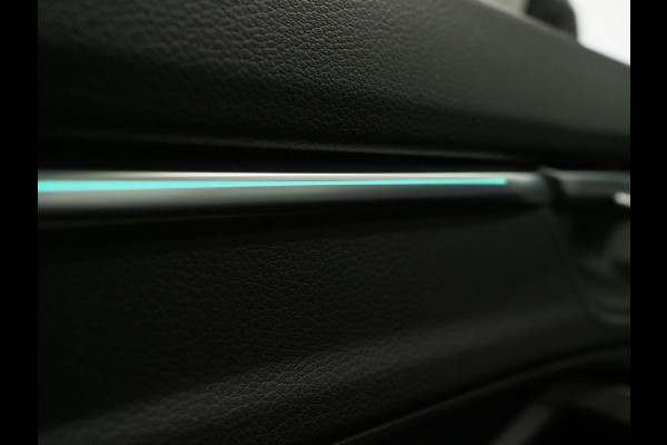 Audi Q3 45 TFSI e S-Line Edition Black | Panoramadak | Two Tone Leder | Sonos | Alcantara Design | Adaptive Cruise