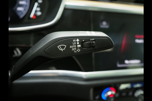 Audi Q3 45 TFSI e S-Line Edition Black | Panoramadak | Two Tone Leder | Sonos | Alcantara Design | Adaptive Cruise