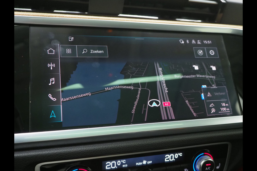 Audi Q3 45 TFSI e S-Line Edition Black | Panoramadak | Two Tone Leder | Sonos | Alcantara Design | Adaptive Cruise