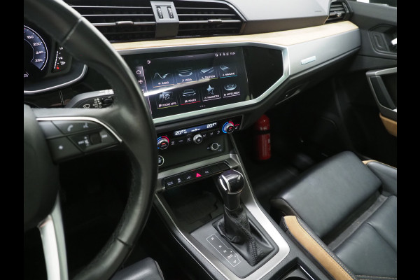 Audi Q3 45 TFSI e S-Line Edition Black | Panoramadak | Two Tone Leder | Sonos | Alcantara Design | Adaptive Cruise