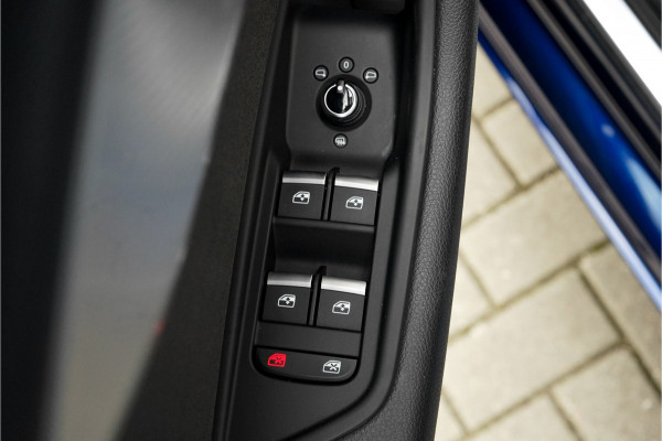 Audi A4 Avant 35 TFSI Sport 2.0 150PK Automaat Virtual Cockpit LED Navi ECC