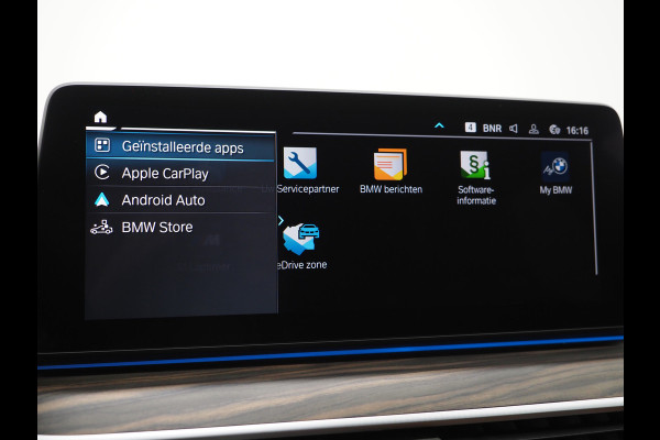 BMW 5 Serie Touring 530e Luxury Line | LaserLED | Harman/Kardon | M Stuur | Leder | HUD | Keyless | Adaptive Cruise | Camera | Carplay