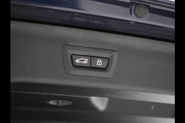 BMW 5 Serie Touring 530e Luxury Line | LaserLED | Harman/Kardon | M Stuur | Leder | HUD | Keyless | Adaptive Cruise | Camera | Carplay