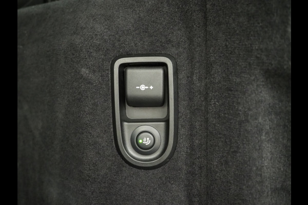 BMW 5 Serie Touring 530e Luxury Line | LaserLED | Harman/Kardon | M Stuur | Leder | HUD | Keyless | Adaptive Cruise | Camera | Carplay