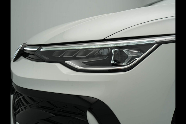 Volkswagen Golf 1.5 eTSI 150pk DSG R-Line Edition Navigatie 360 Camera Acc Stoel/Stuurverwarming Carplay