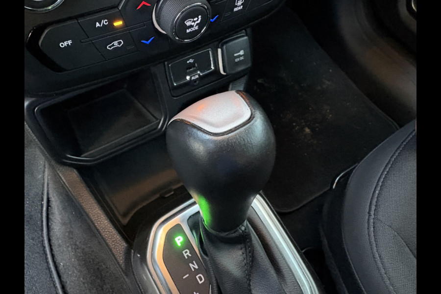 Jeep Renegade 1.3T DDCT 150pk Automaat Limited LED/NAVI/CARPLAY/ADAPT.CRUISE/PDC/TREKHAAK